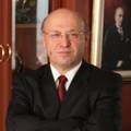 Dr. Veysel Yayan