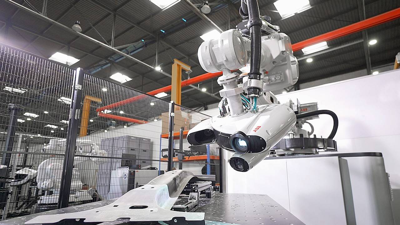ABB, 2024’te robot teknolojileri ve  yapay zekada yeni sınırlar belirliyor 