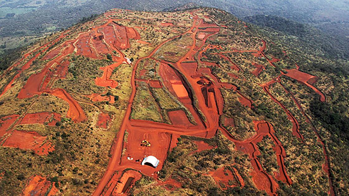 Çin Baowu Steel, 1.4 milyar dolarlık tahvil ile Guinea'daki demir cevheri projesine yatırım yapıyor