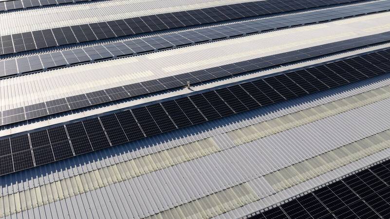 İsveç Çelik Üreticisi SSAB'nin Güneş Paneli Yatırımıyla, Üretim Tesisleri Tamamen Fosilsiz Enerji ile Çalışacak