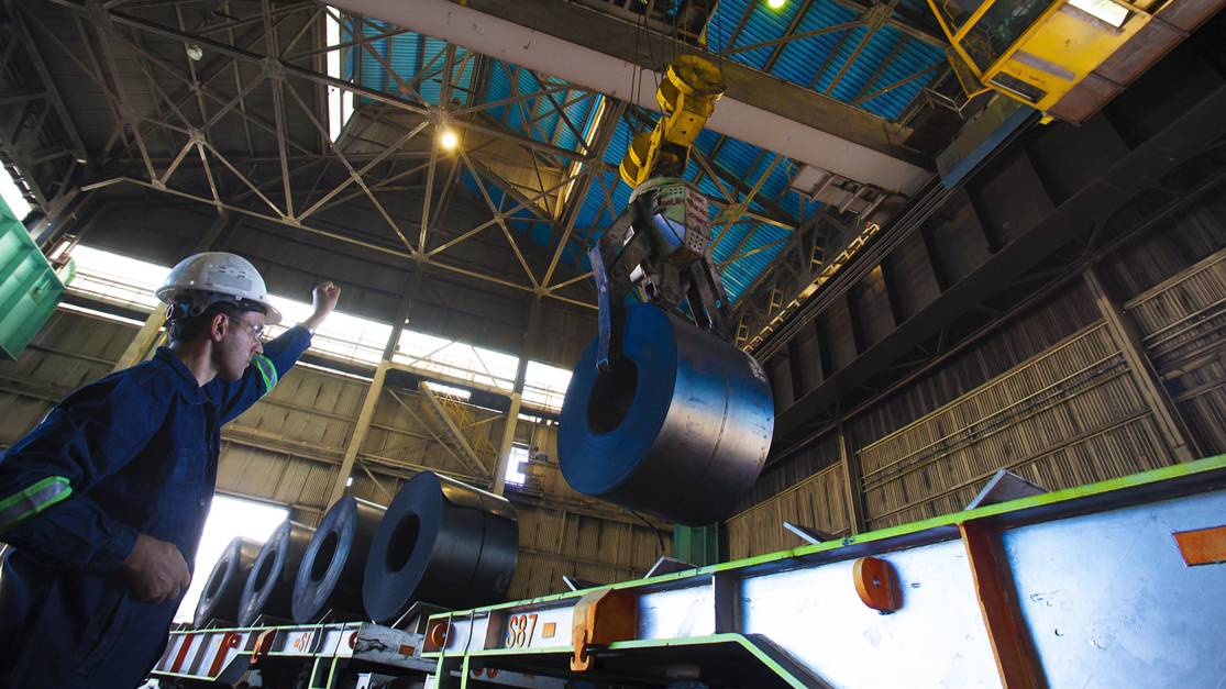 Yenilenebilir Enerji Kaynaklarına ve Yüksek Kaliteli Ürünlerin Üretimine Odaklanılmalı: Türkiye Çelik Endüstrisi Yatırım Bekliyor