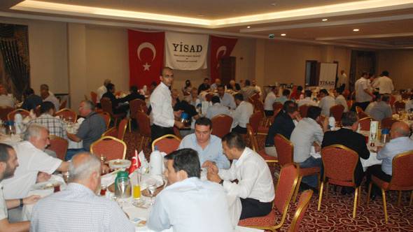 YİSAD üyeleri Holiday Inn Gebze İstanbul Asia Hotel’deki iftar davetinde bir araya geldi